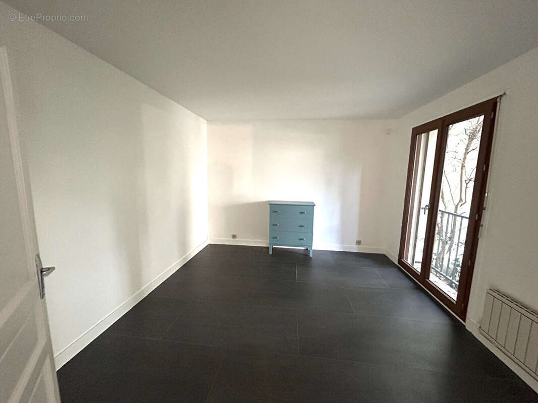 Maison à L'HAY-LES-ROSES