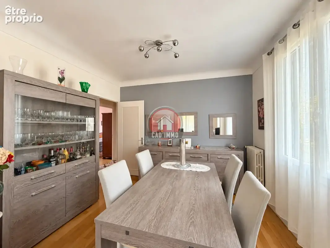  une maison familiale, lumineuse et parfaitement entretenue ! - photo 5