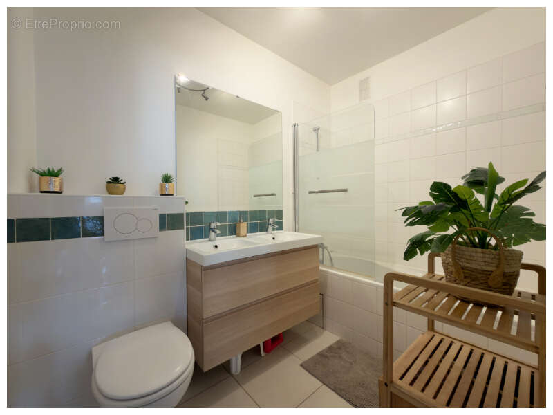 Appartement à FONTENAY-LE-FLEURY