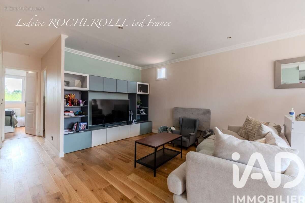 Appartement 70 m² à Savigny-Sur-Orge  - photo 8