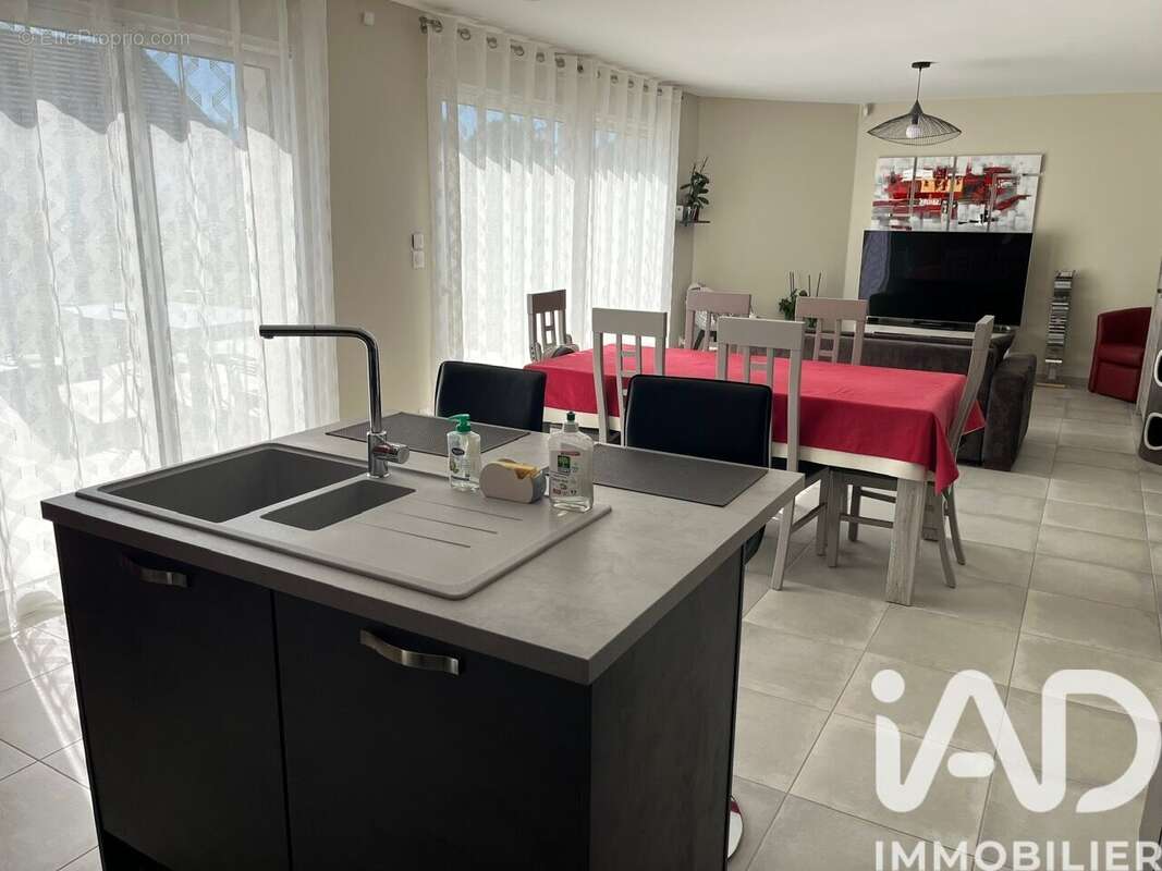 Photo 8 - Maison à BOURGES