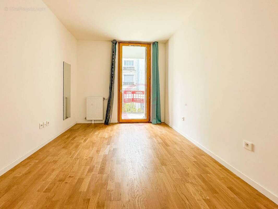 Appartement à BOURG-LA-REINE