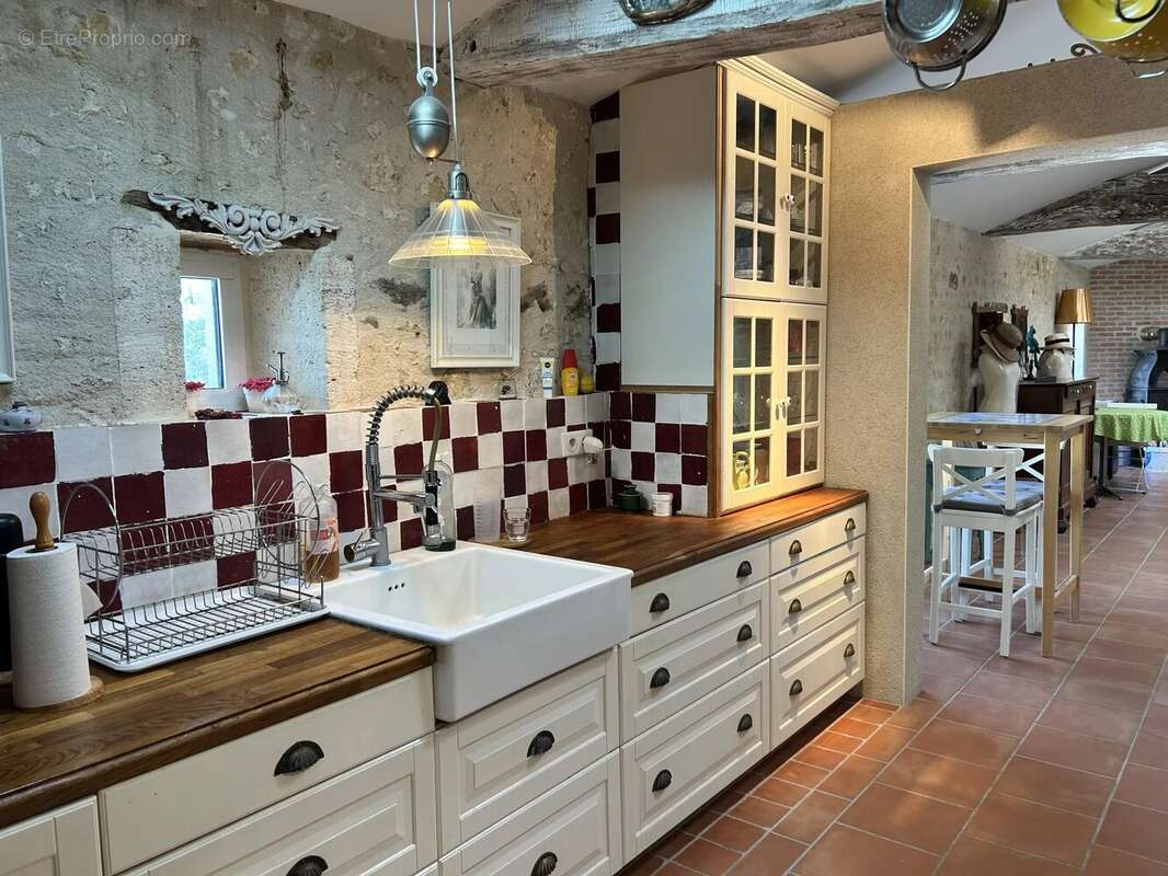 Maison à MIRAMBEAU