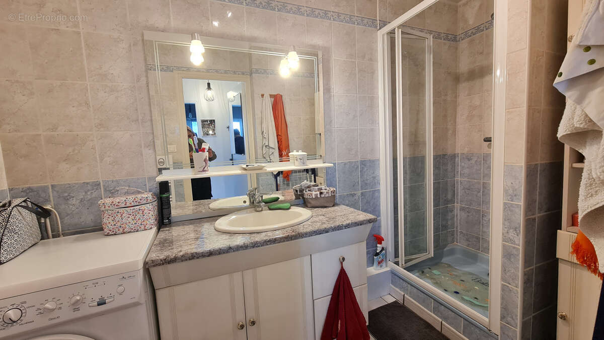Appartement lumineux près du port - photo 5