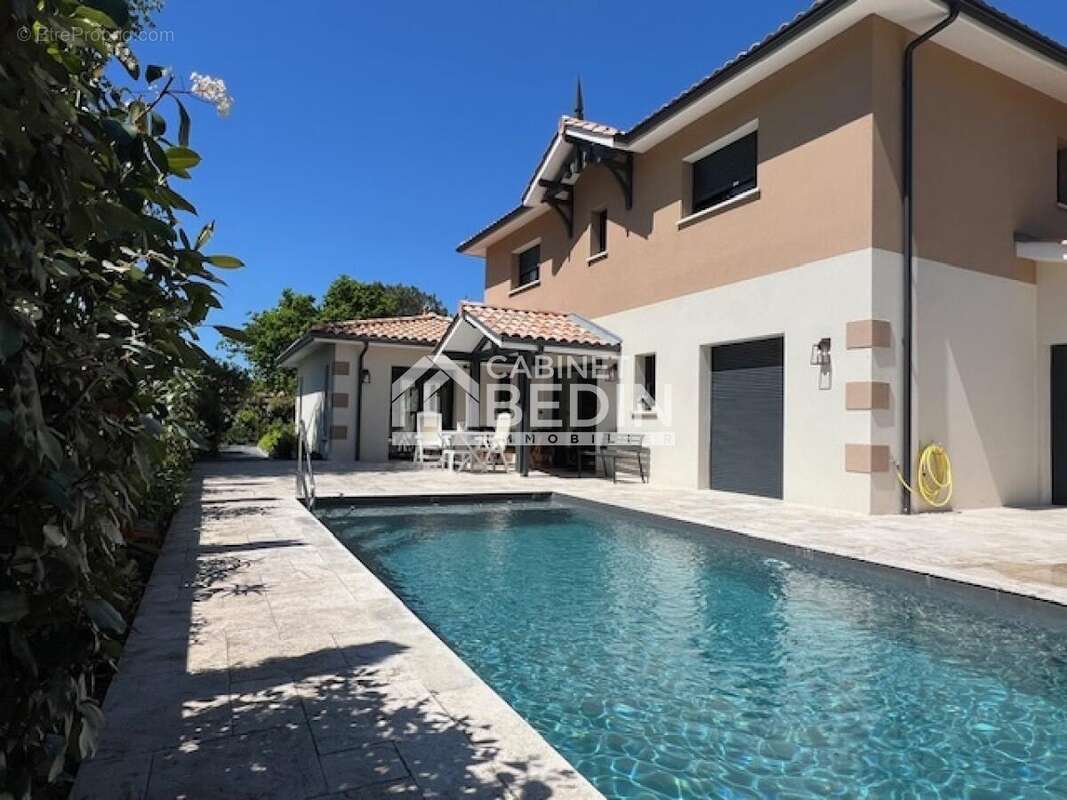 Maison à GUJAN-MESTRAS