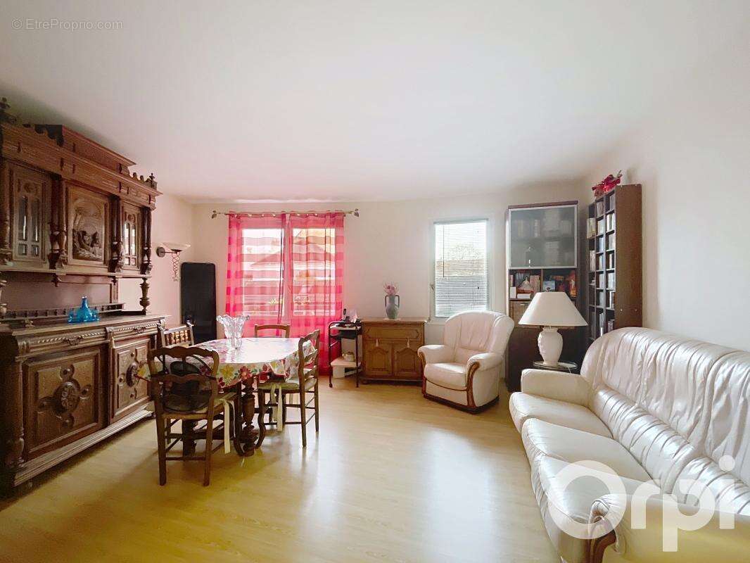 Appartement à LONGJUMEAU