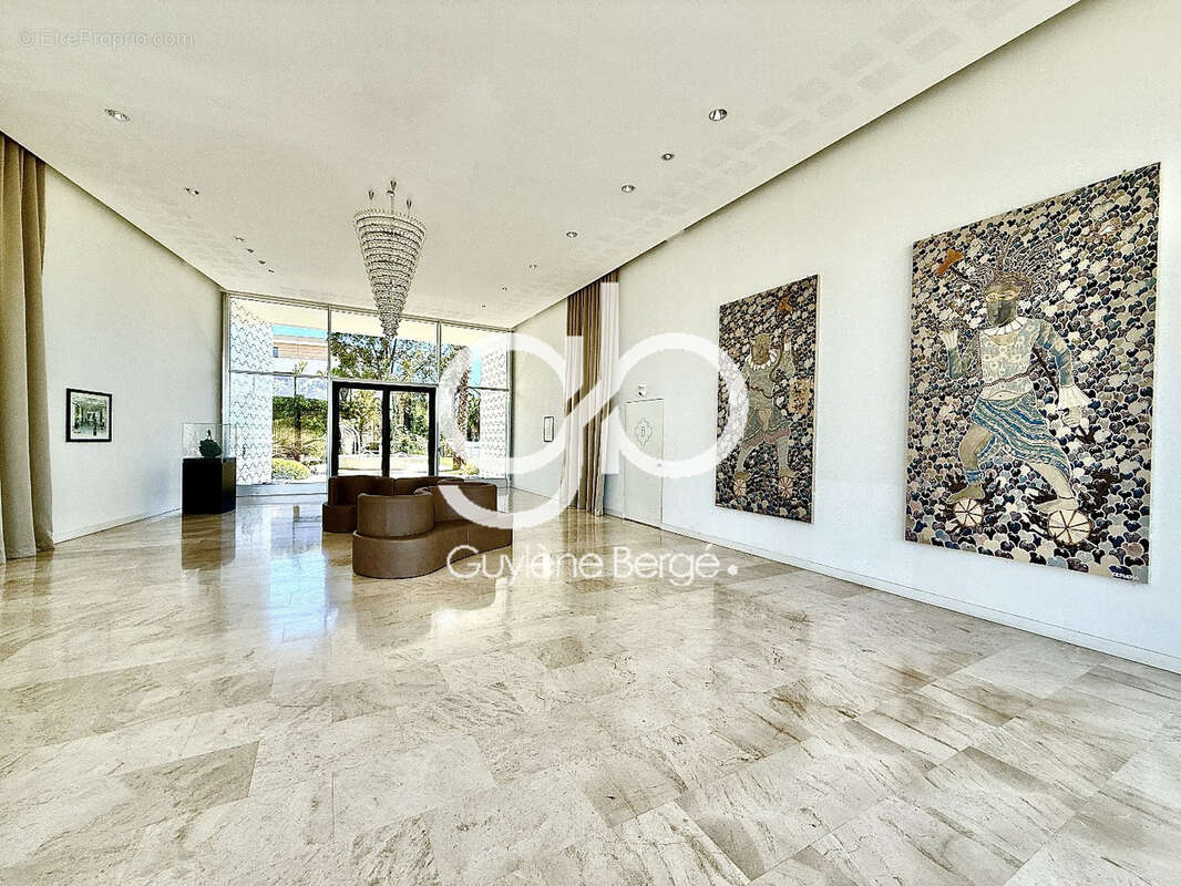 Appartement à LATTES