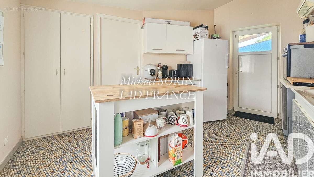 Maison 73 m² à Saint-Vincent-Sterlanges  - photo 6