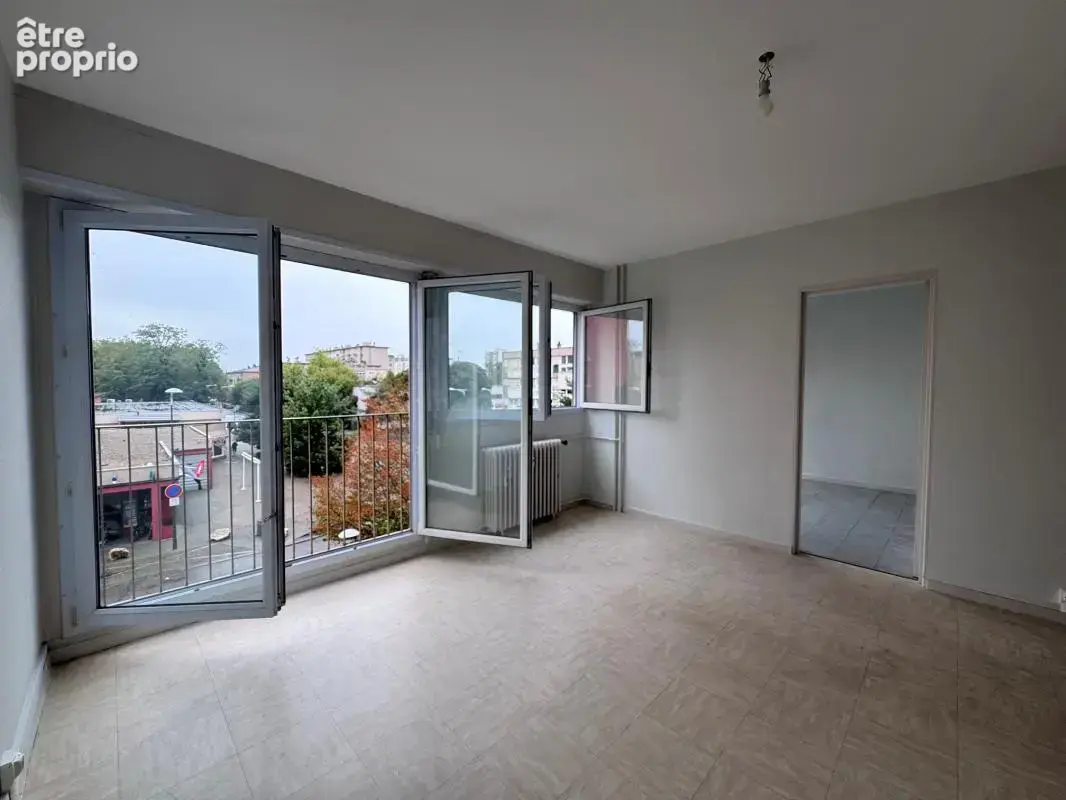 Appartement t3 au 2èmeétage avec ascenseur - photo 2