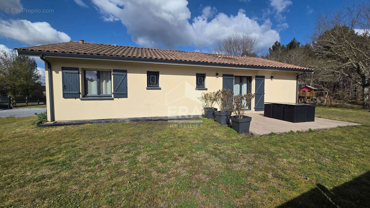 Maison à SORE