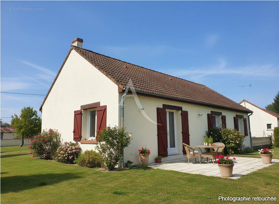 Maison à NOYERS-SUR-CHER