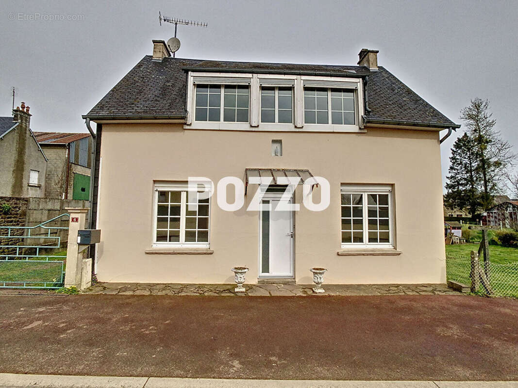 Maison à REFFUVEILLE