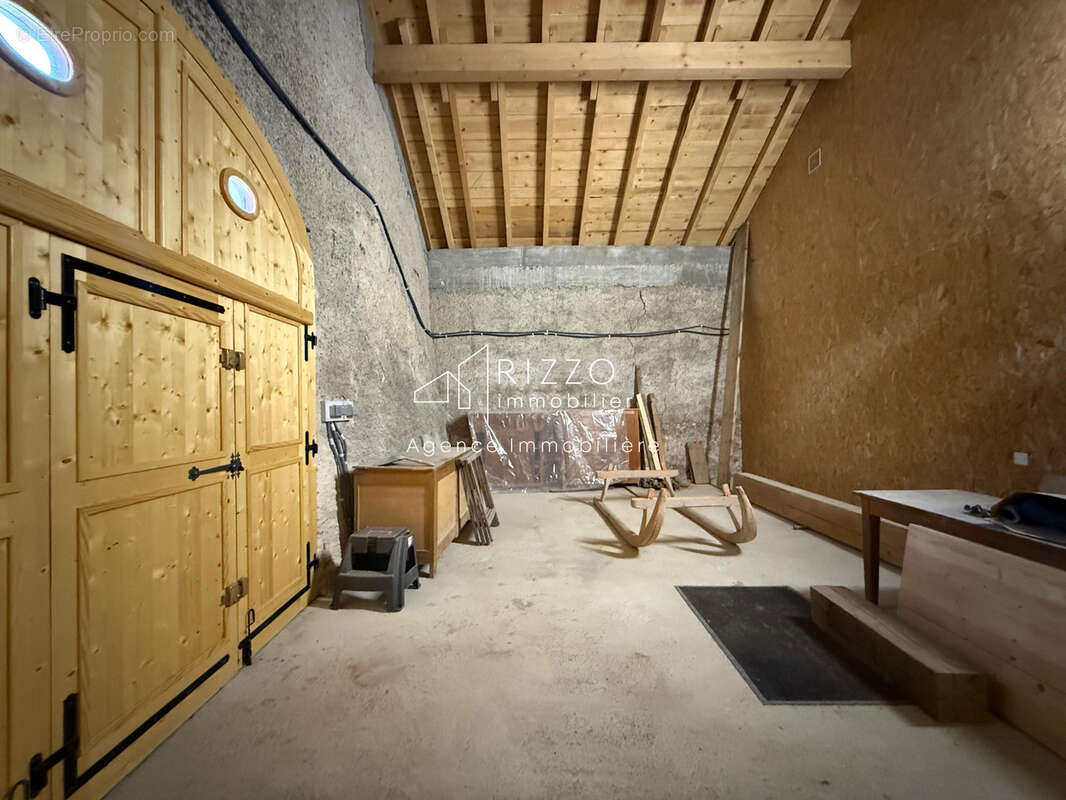 Maison à MIJOUX