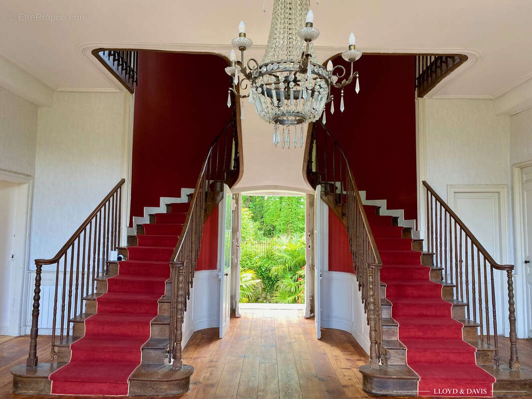 Autre à SALIES-DE-BEARN