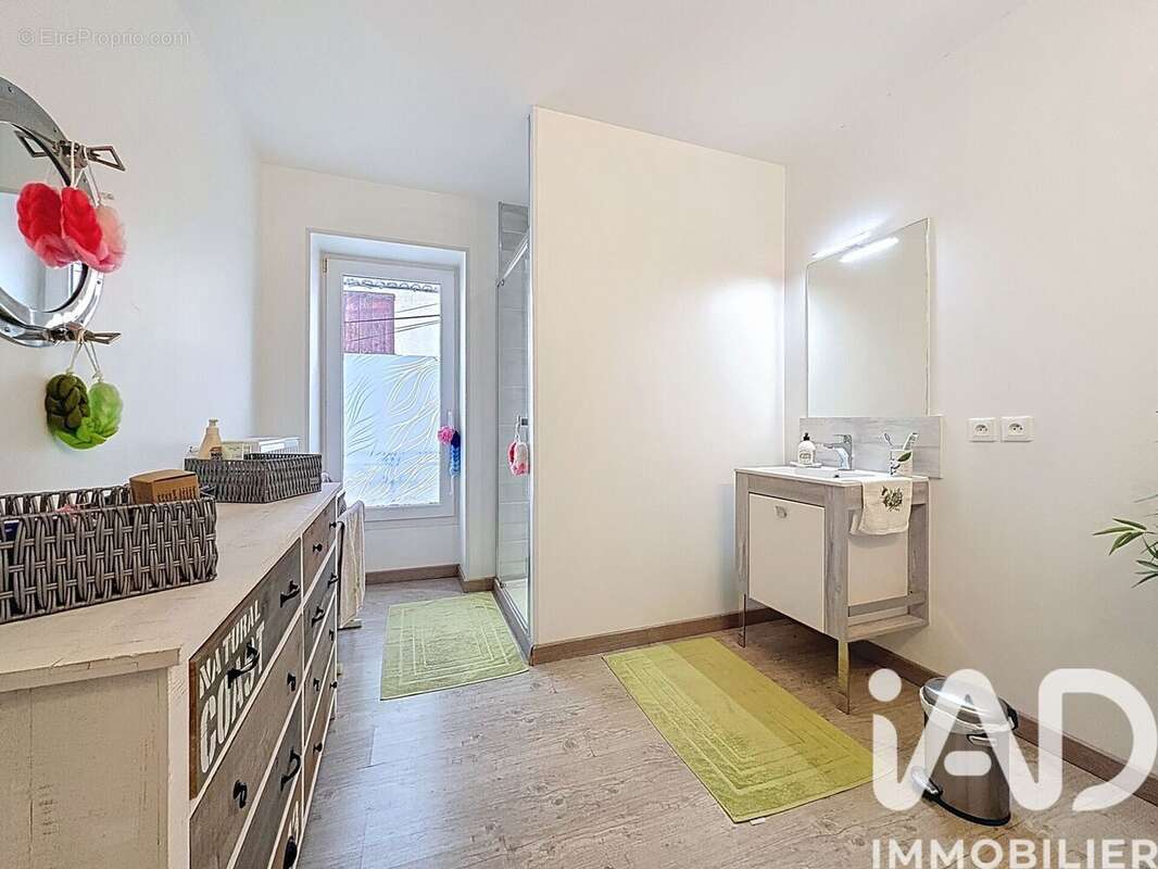 Photo 4 - Maison à NISSAN-LEZ-ENSERUNE