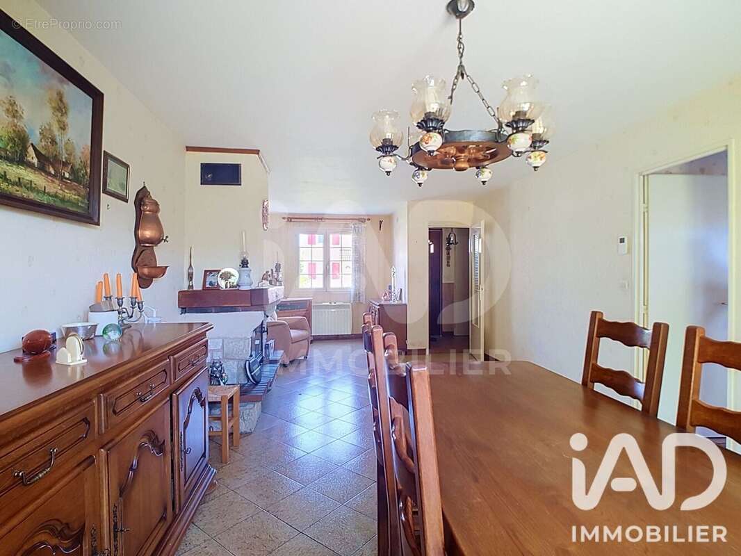 Maison 95 m² à Le Mee-Sur-Seine  - photo 5