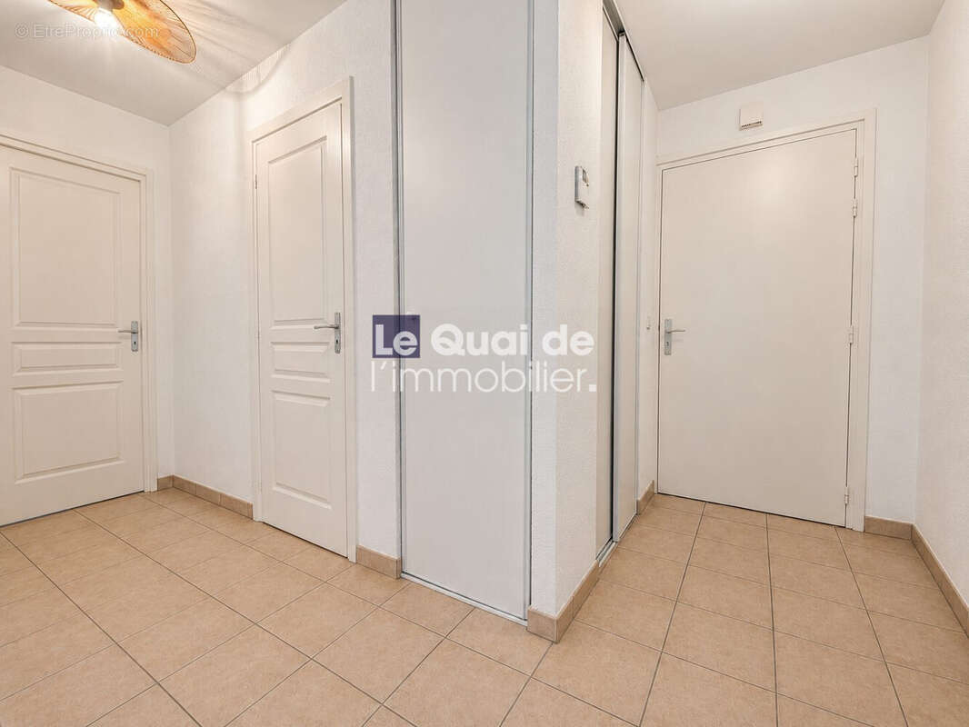Appartement 68 m² à La Muraz  - photo 3