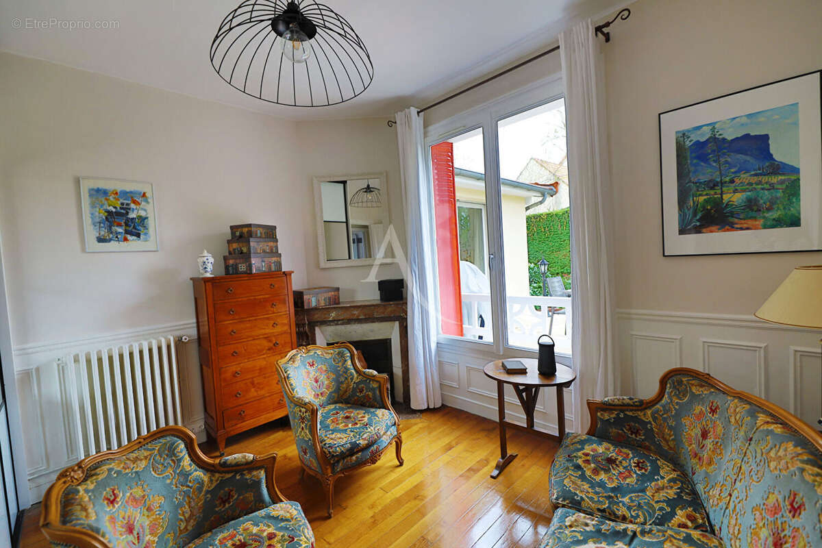 Maison à CHATOU