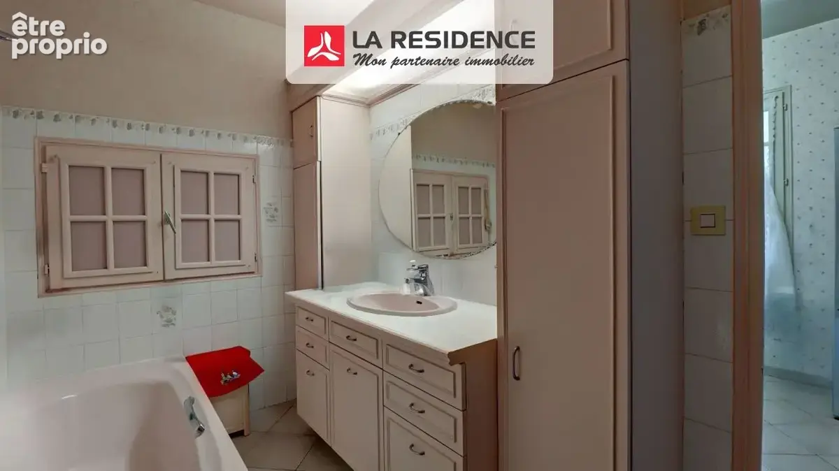 Maison 6 pièces 122 m² à vendre à Les Andelys (27700) - photo 8