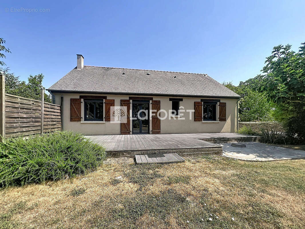 Maison Louresse Rochemenier 4 pièces 94 m2 - photo 15