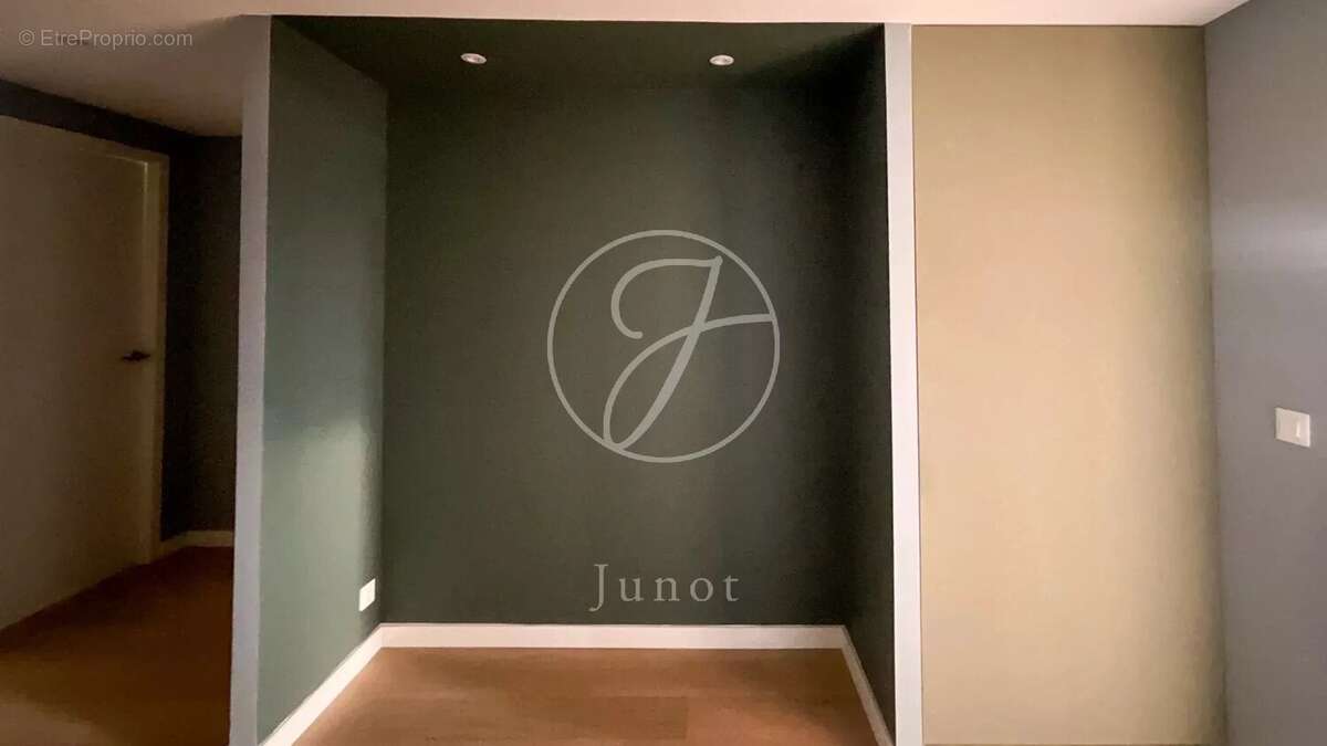 Appartement à WAMBRECHIES