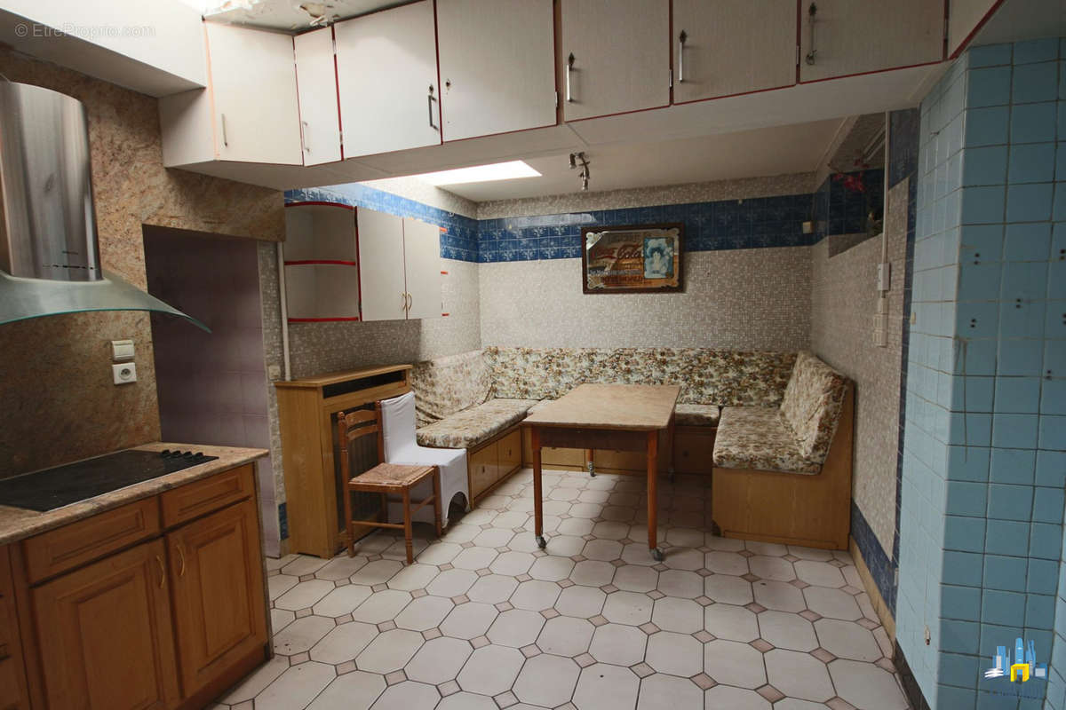 Maison à COURBEVOIE