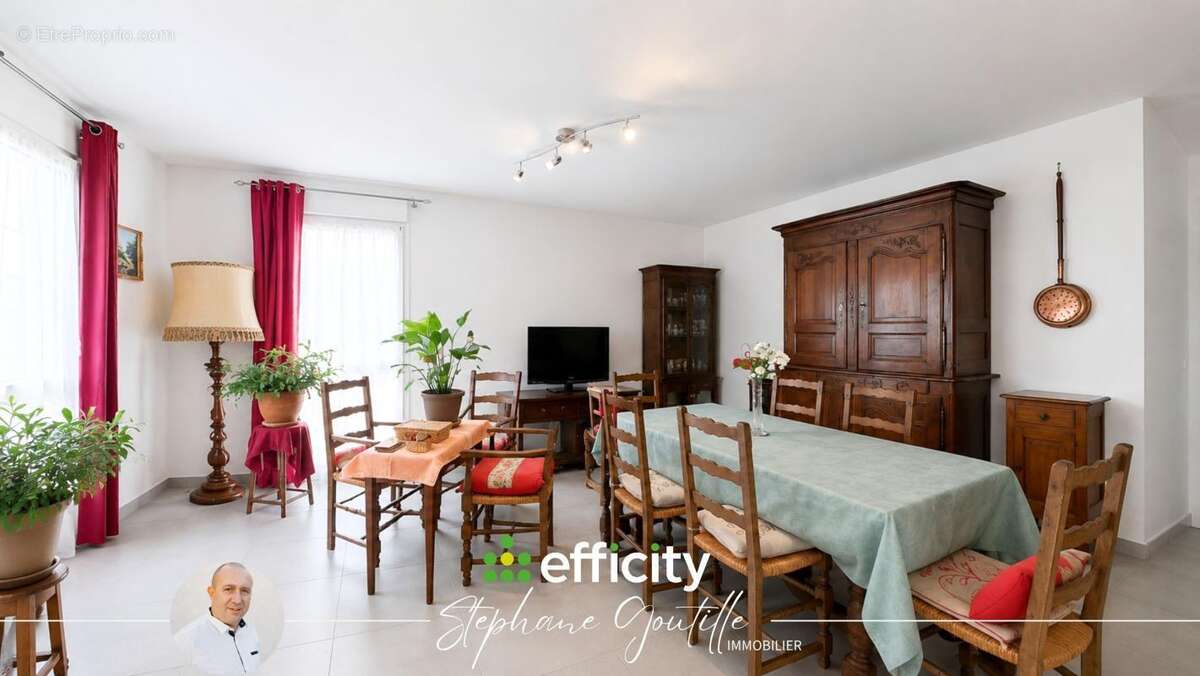 Appartement à VILLEFRANCHE-SUR-SAONE