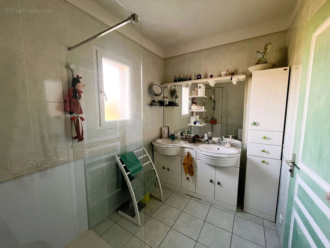 Maison à LE GIROUARD