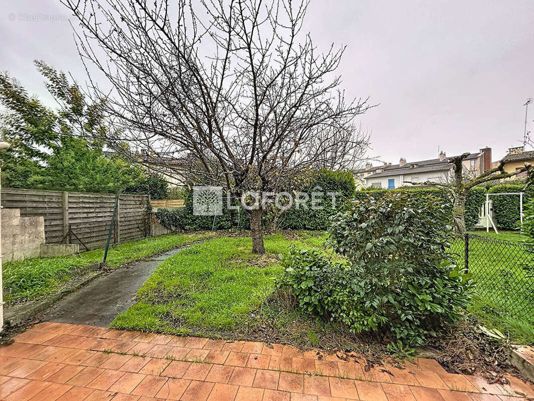 Maison à CASTELSARRASIN