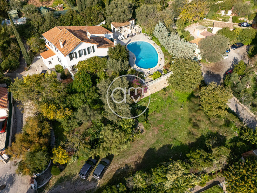 Maison à LA VALETTE-DU-VAR