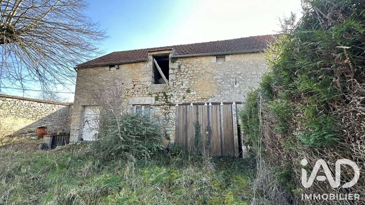 Maison 102 m² à Prefontaines  - photo 9