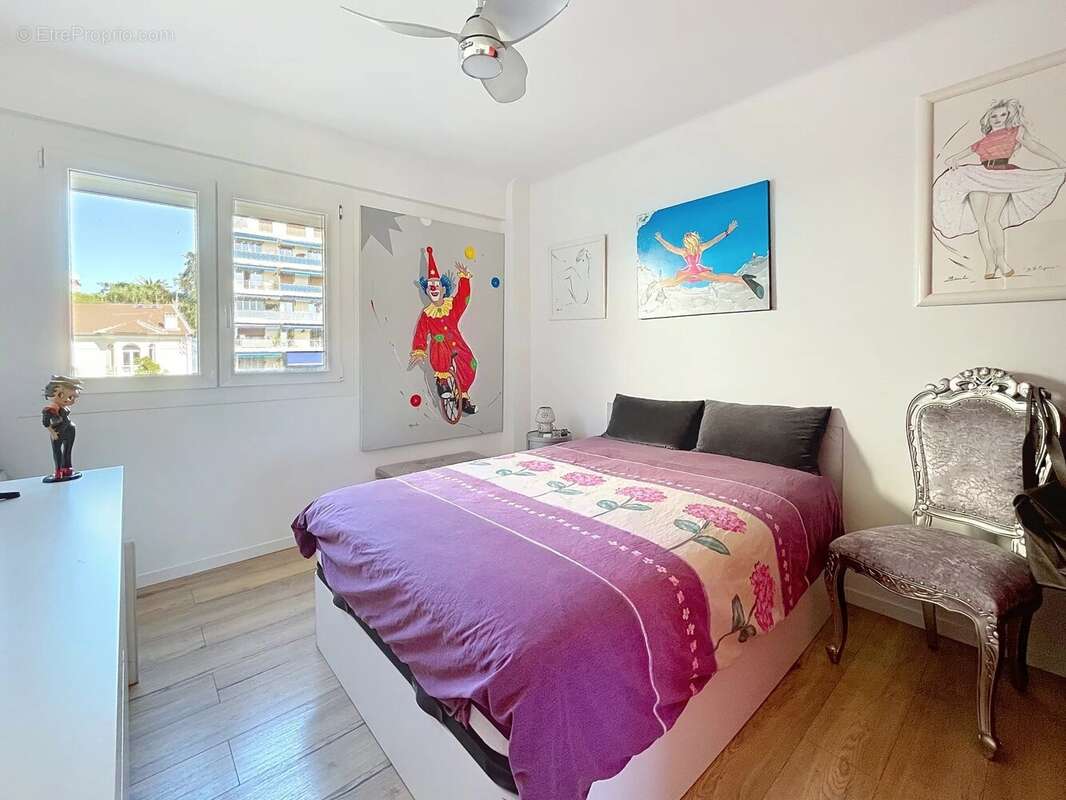 Appartement à LE CANNET