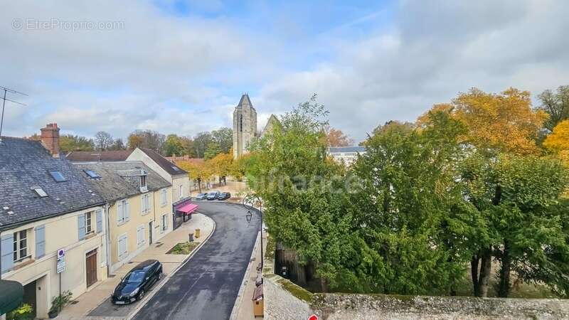 Maison à MORIGNY-CHAMPIGNY