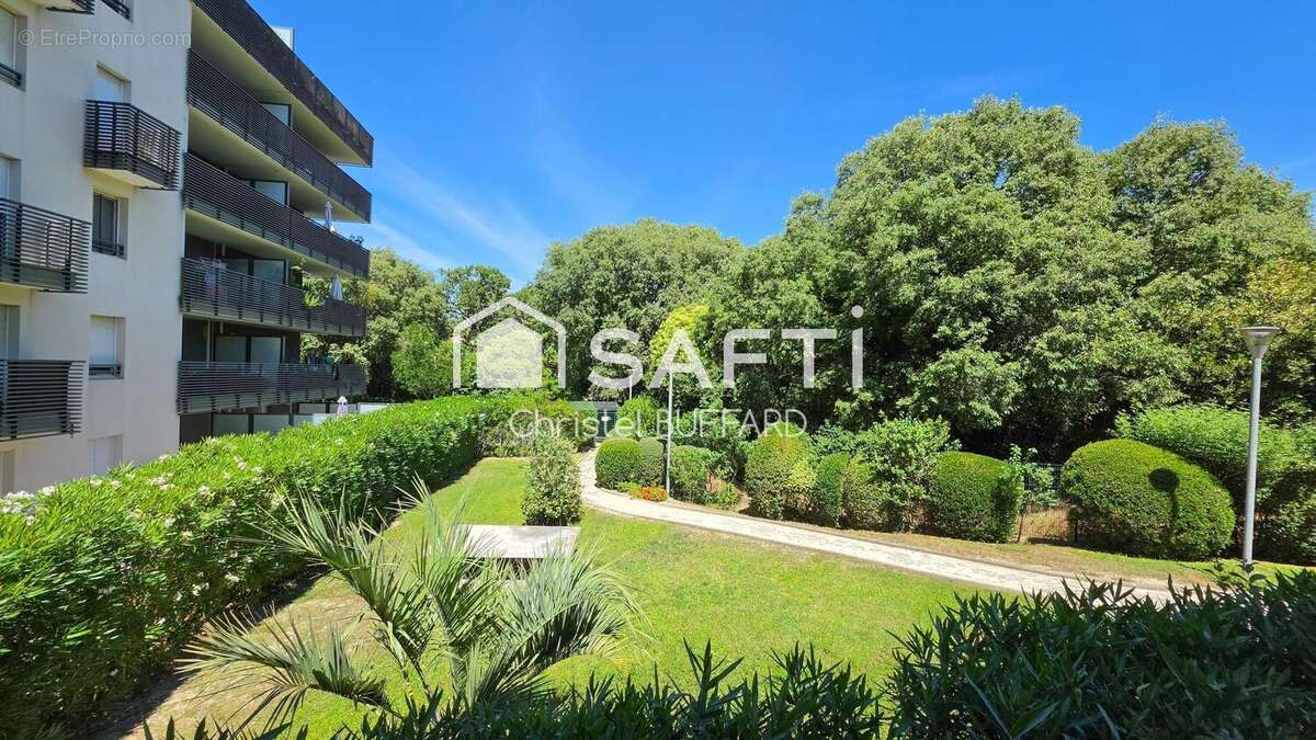 Photo 2 - Appartement à MARSEILLE-10E