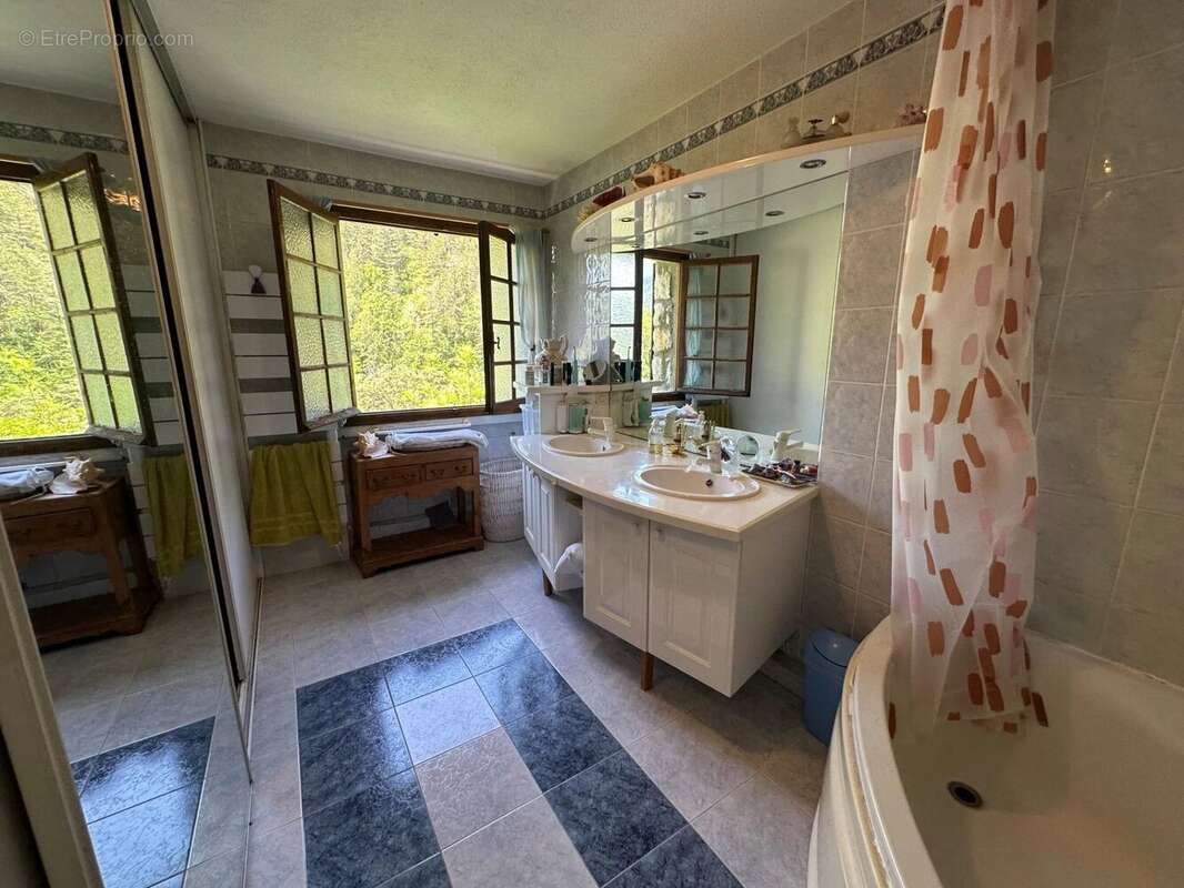 Maison à DALUIS