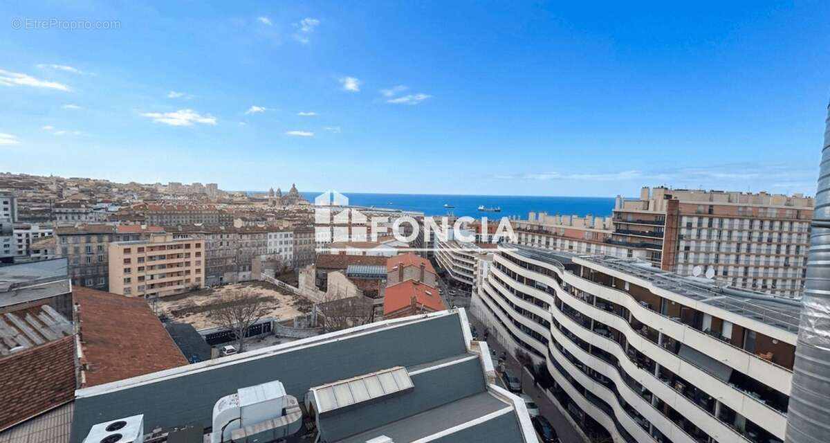 Appartement à MARSEILLE-2E
