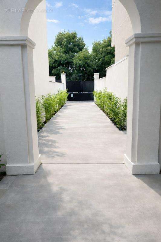 Maison à SAINT-MAUR-DES-FOSSES