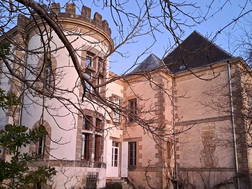 Maison à LAUZUN