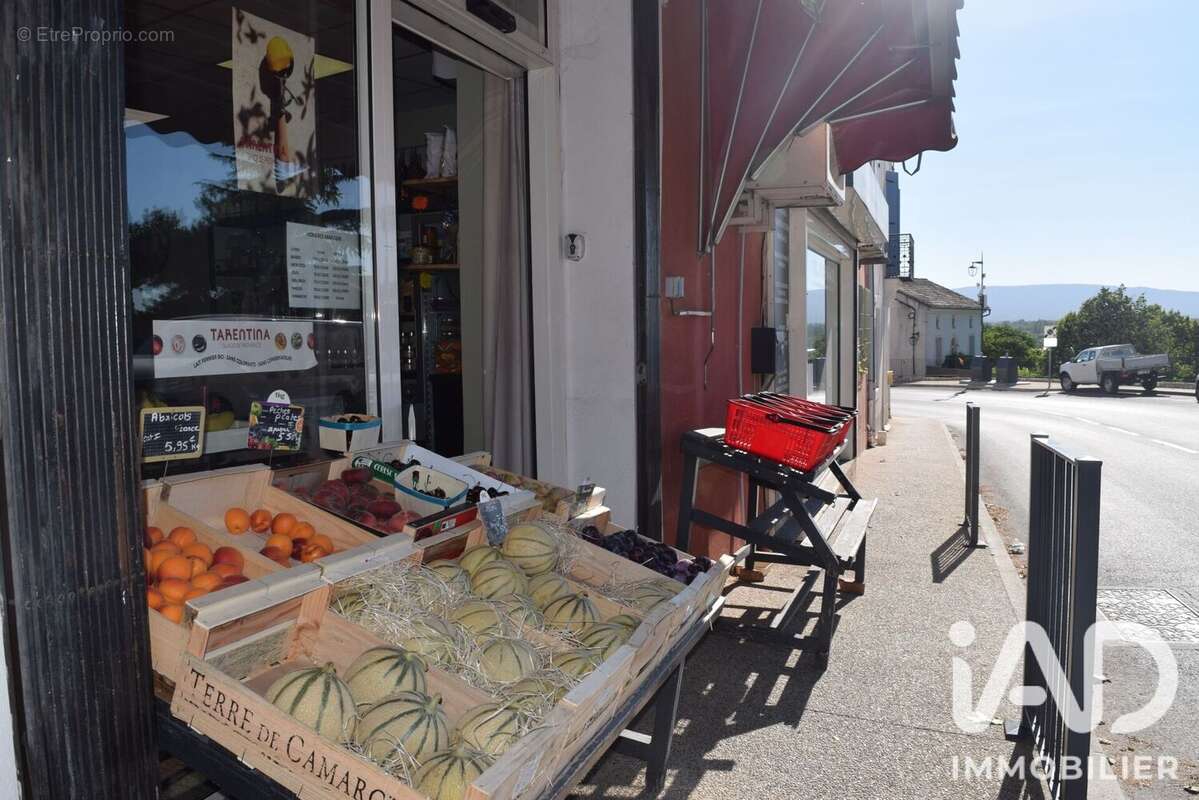 Photo 2 - Commerce à CHATEAUNEUF-DE-GADAGNE