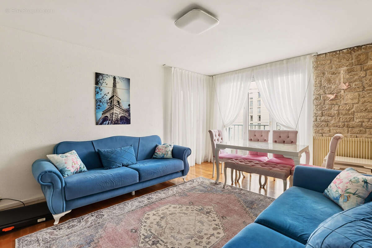 Appartement à COLOMBES