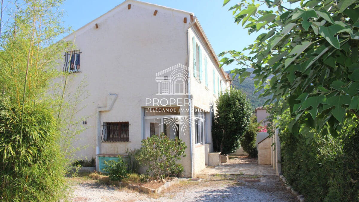 Appartement à LE LAVANDOU