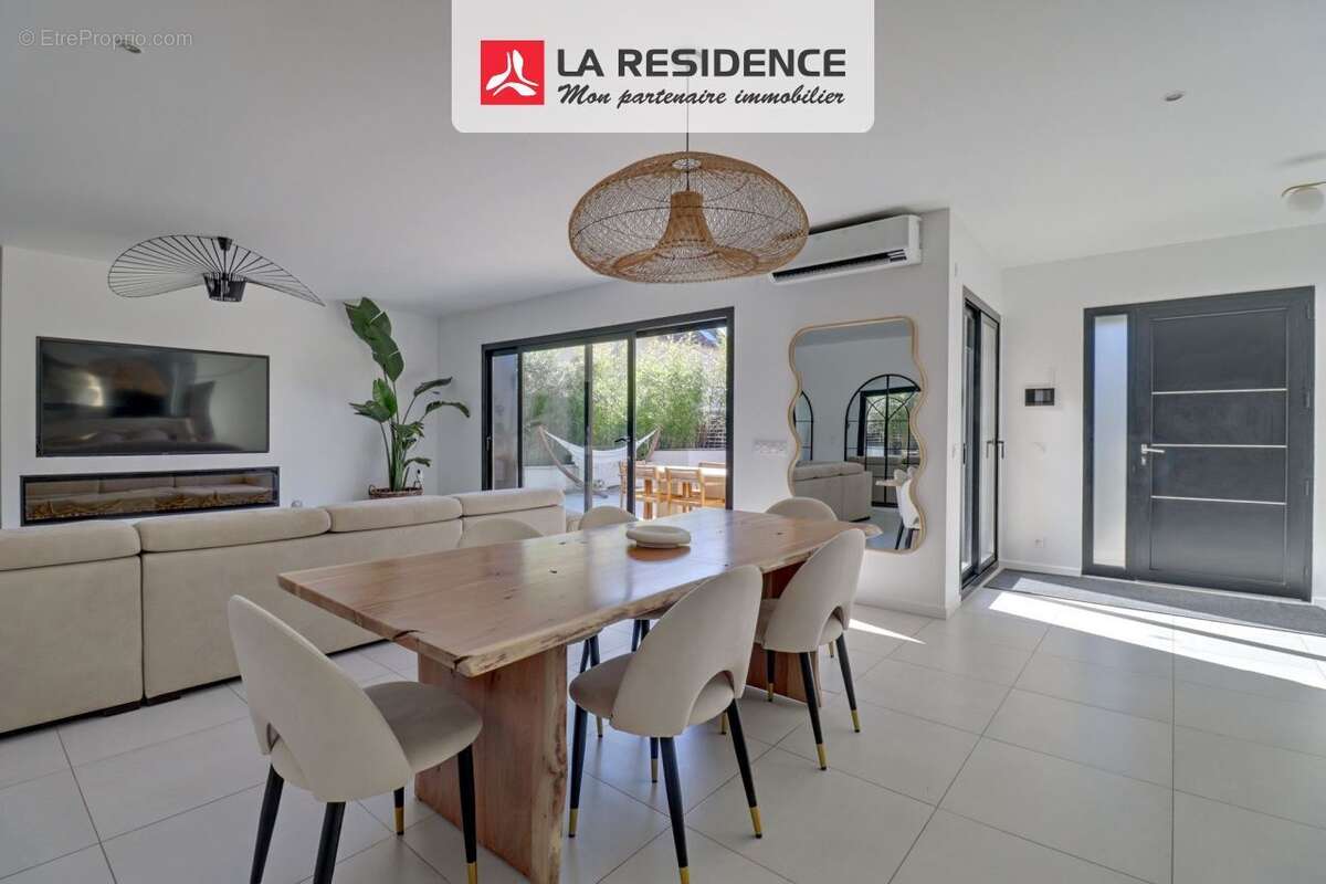 Maison à VERNOUILLET