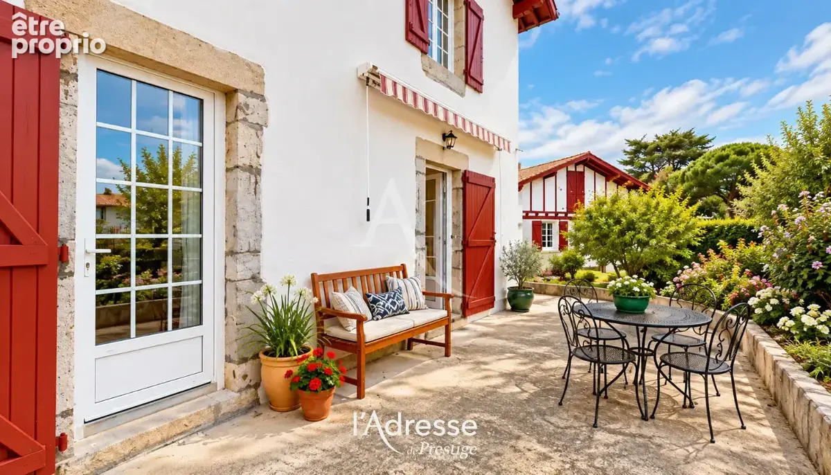 Photo Maison à Urrugne au prix de 945 000€