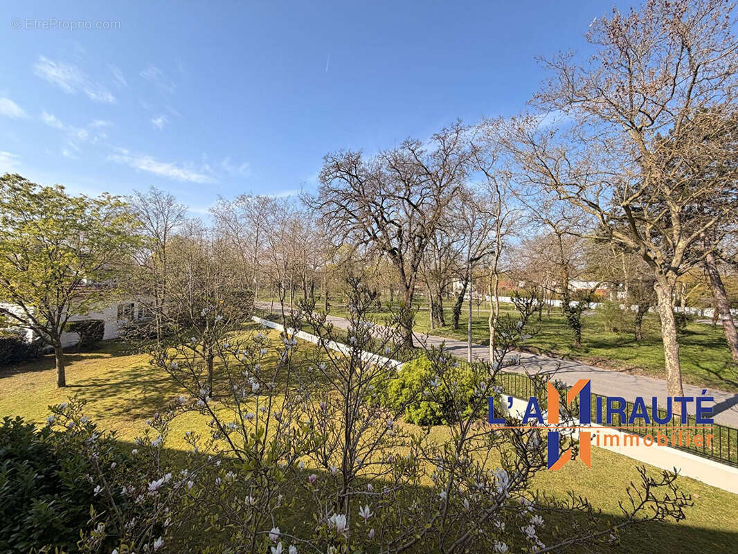 Appartement à MAISONS-LAFFITTE