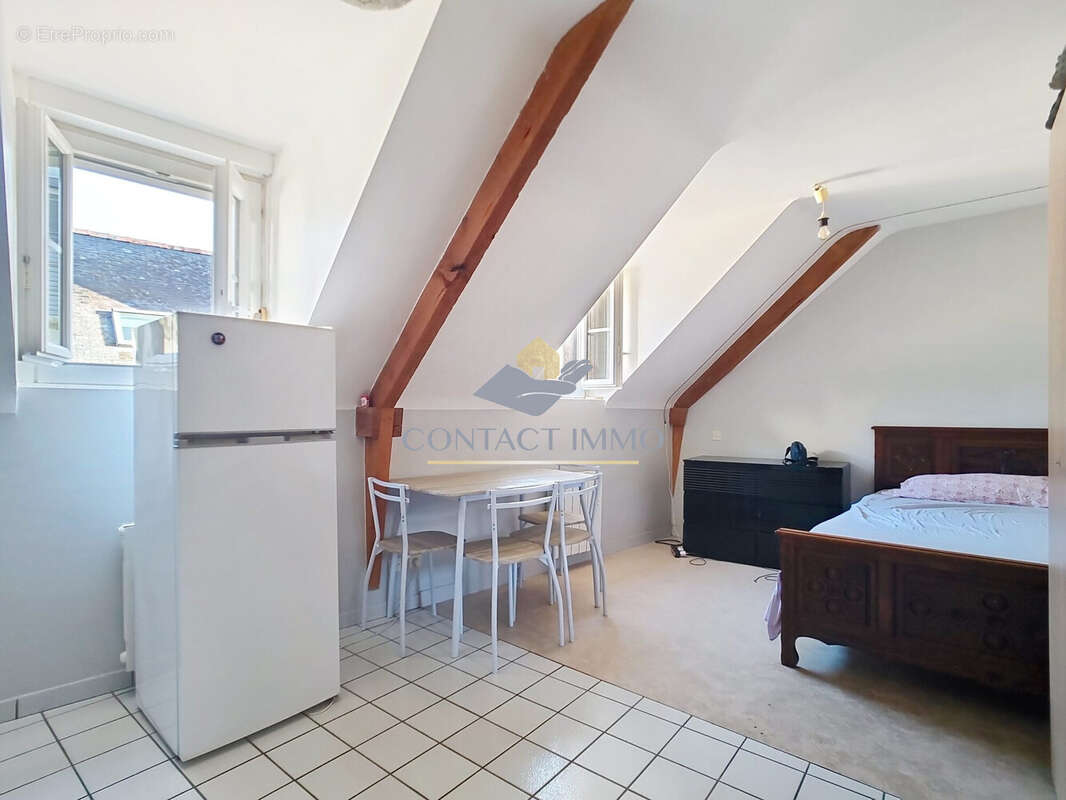 studio 2ème étage gauche - Appartement à PONTIVY