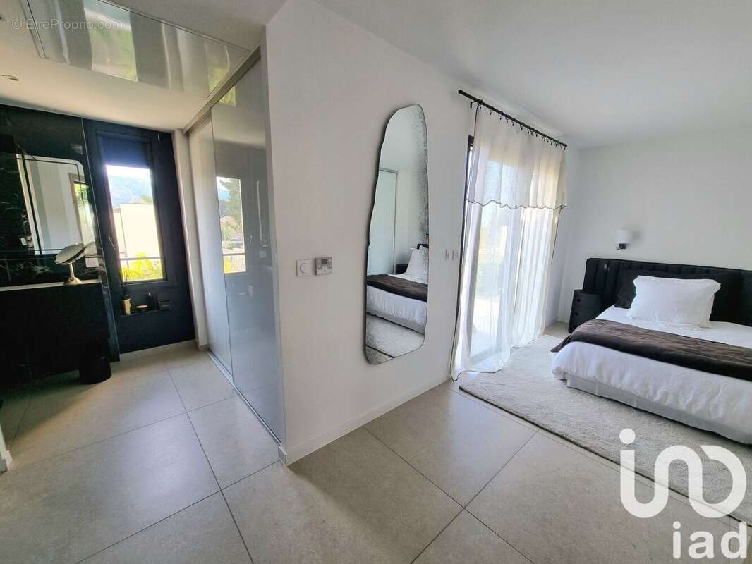 Photo 9 - Maison à MARSEILLE-9E