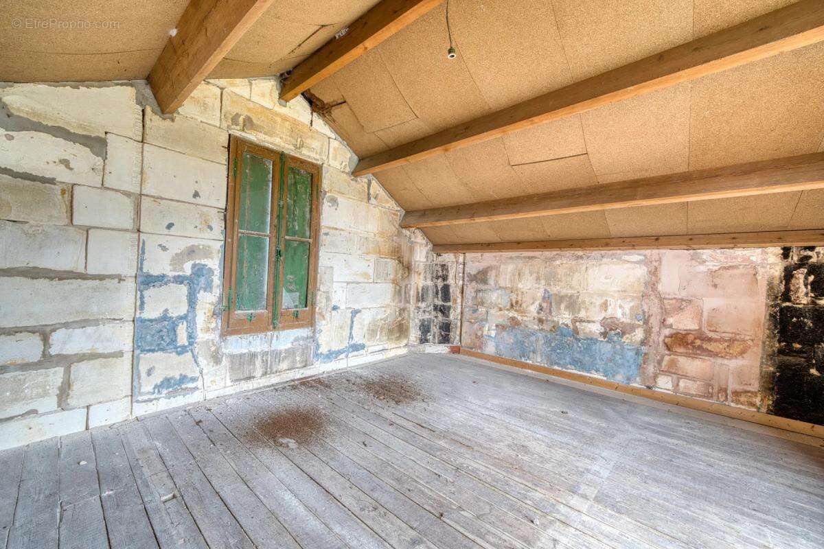 Maison à PORT-DES-BARQUES