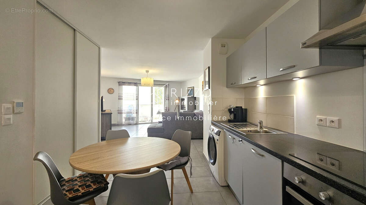 Appartement à SAINT-GENIS-POUILLY