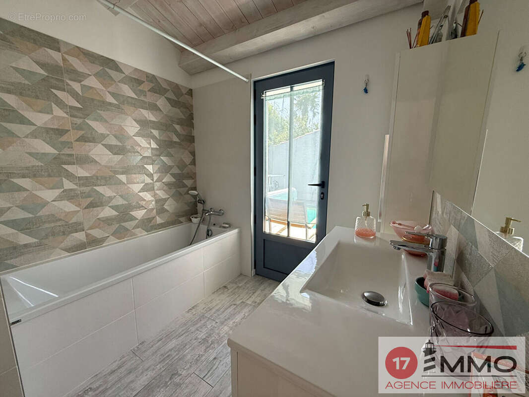 CHATELAILLON-PLAGE  Maison familiale avec piscine 4 chambres - photo 11