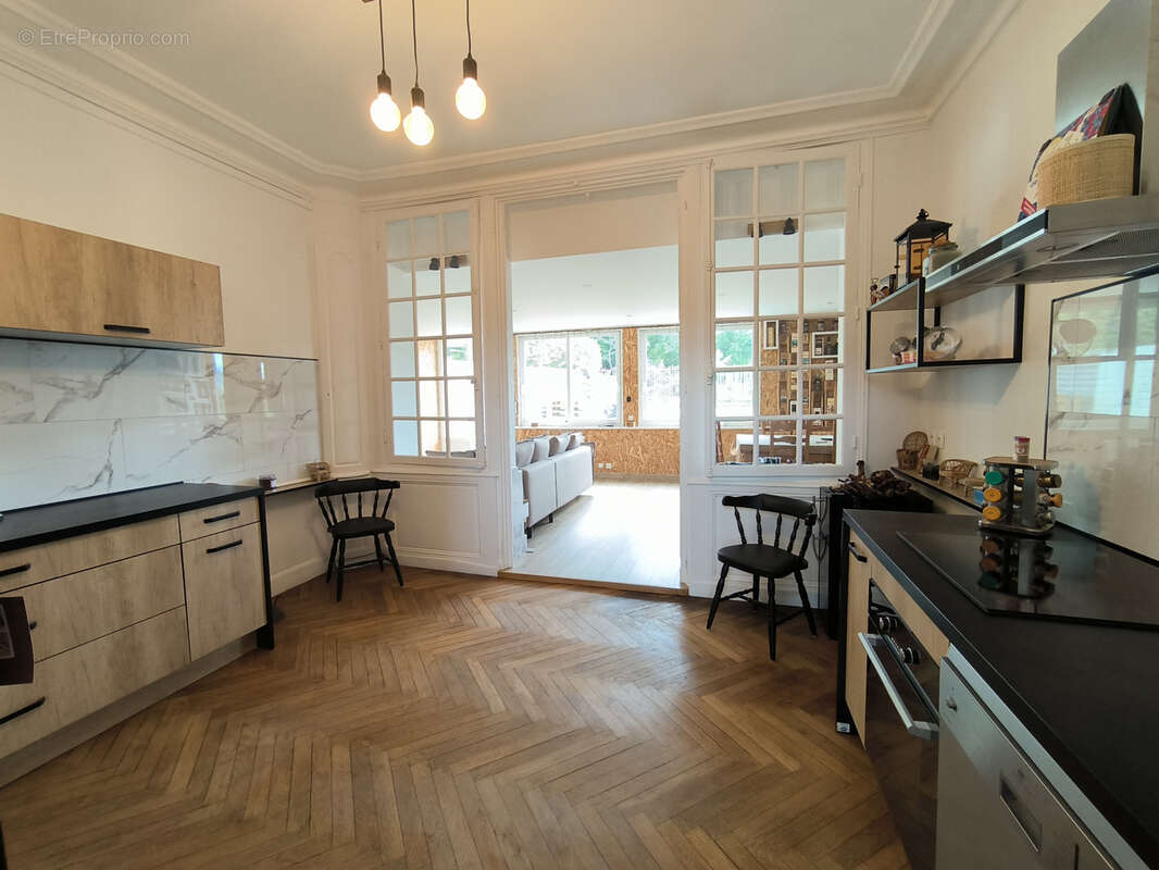 Appartement à TOURVILLE-LA-RIVIERE